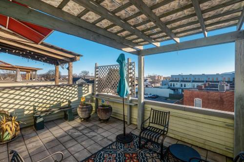 Southside Artist Townhouse