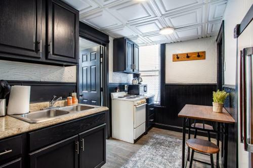 Historic Loft 5 Minutes To Downtown