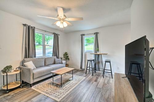 Pet-friendly Pad About 3 Mi To Dtwn Knoxville!