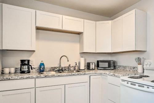 Pet-friendly Pad About 3 Mi To Dtwn Knoxville!