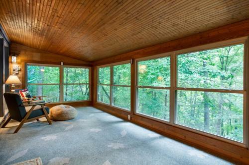 Quietside Cabin Grill Fire Pit Fireplace