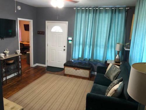 Cabin Like Home On 1.5 Acres , Sleeps Up To 14