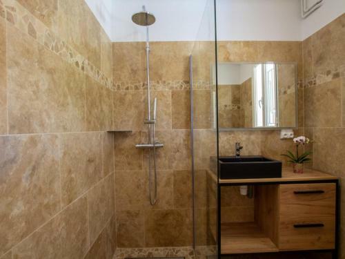 G�te Limeuil, 4 Pi�ces, 5 Personnes - Fr-1-616-269