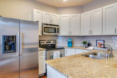 Phillips Place Condos I