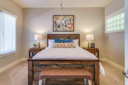 Phillips Place Condos I