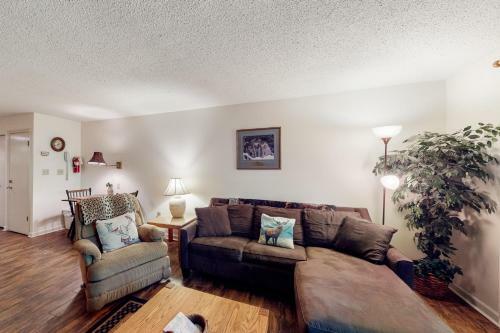 Falling Waters Condo