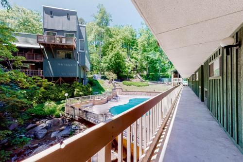 Falling Waters Condo