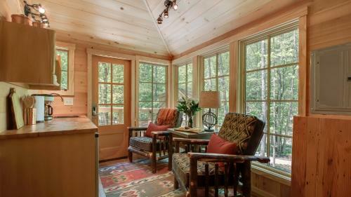 The Hemlock In Treehouse Grove At Norton Creek