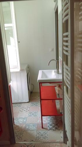 Apartamento Loches : G�te De Charme Ind�pendant Avec Jardin