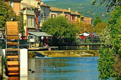 Apartamento Le Petit Studio - 15 M2 - Centre Ville - Sorgue � 50 M
