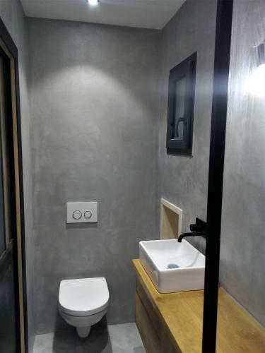Apartamento Le Petit Studio - 15 M2 - Centre Ville - Sorgue � 50 M