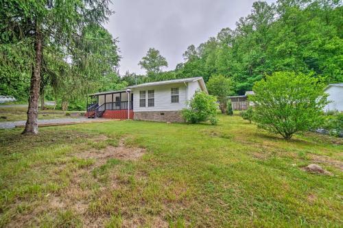 Creekside Ranch With Porch About 2 Mi To Pkwy