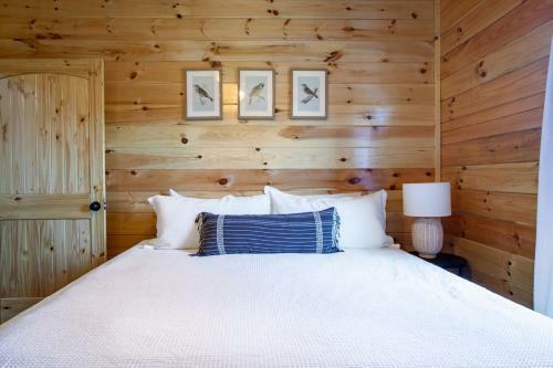 Heritage Hills Cabin Brand New W Indoor Pool