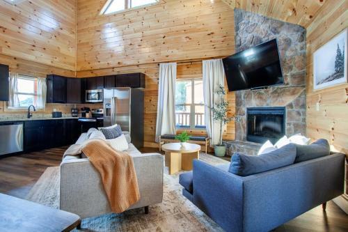 Heritage Hills Cabin Brand New W Indoor Pool