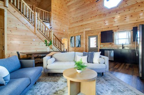 Heritage Hills Cabin Brand New W Indoor Pool