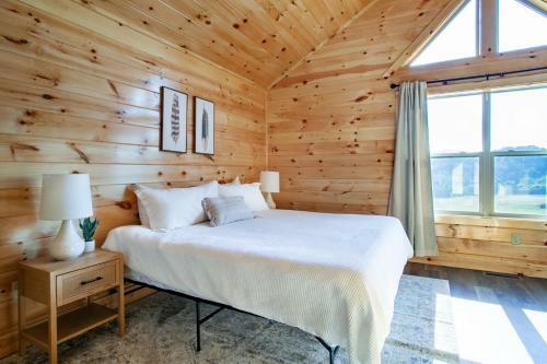 Heritage Hills Cabin Brand New W Indoor Pool