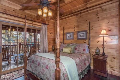 Luxurious 6 Bed, 6 Bath With Indoor Pool, Pool Table And Sweeping Views!