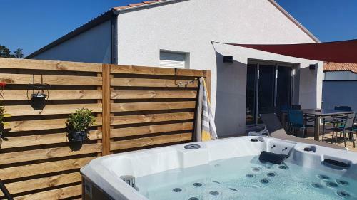 Jolie Maison Confortable 4* Avec Spa