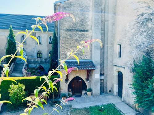 Apartamento Superbe Appartement Au Ch�teau D'allaman De 80m2