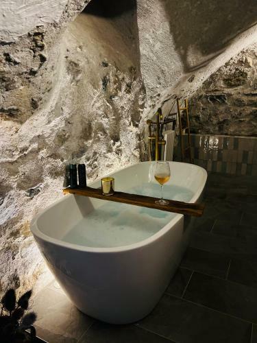 Apartamento Superbe Appartement Au Ch�teau D'allaman De 80m2