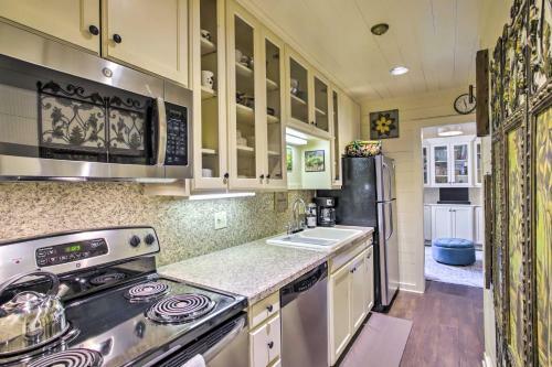 Well-appointed And Spacious Chappell Hill House