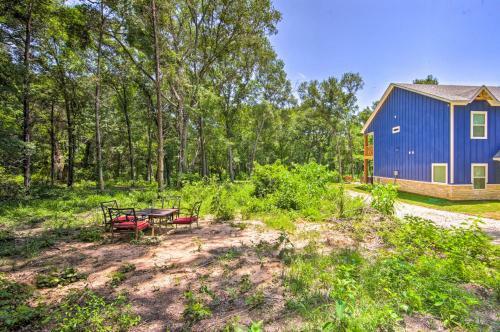Just-built Eustace Getaway - Walk To The Lake