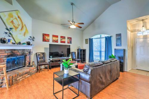 Charming Texas Retreat Less Than 6 Mi To Atandt Stadium