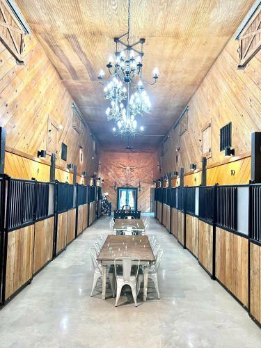 The Stables At Georgetown
