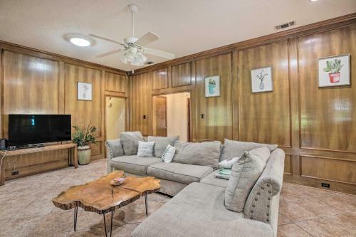 Pet-friendly Garland Home Golf Course View!