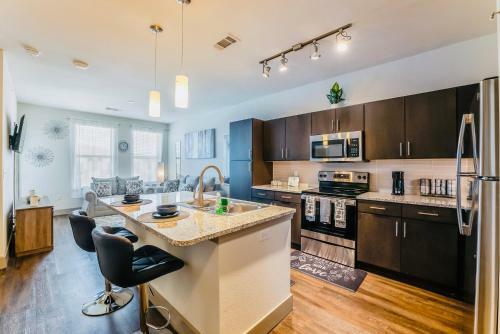 Apartamento Luxury 1 Bedroom Unit With Pool Access ,gym