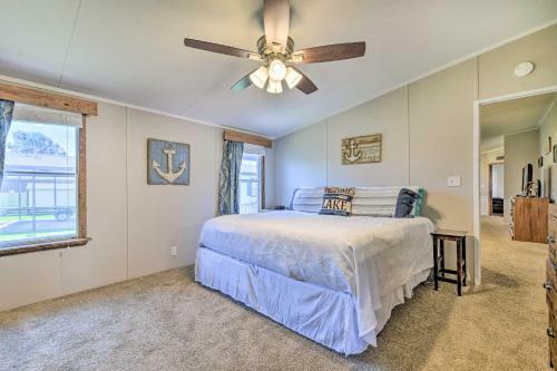 Lakefront Granbury Home, Boat Dock On-site!
