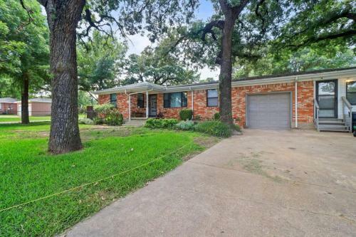 The Texas Rival Home In Fort Worth/keller