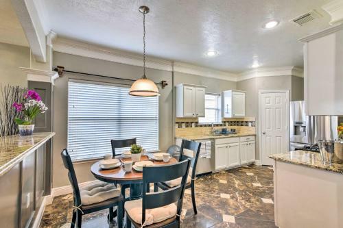 Convenient Katy Retreat - 27 Mi To Houston!