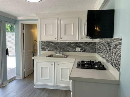 Apartamento New Decorated Guest Suite Unit C Close To Katy Mills