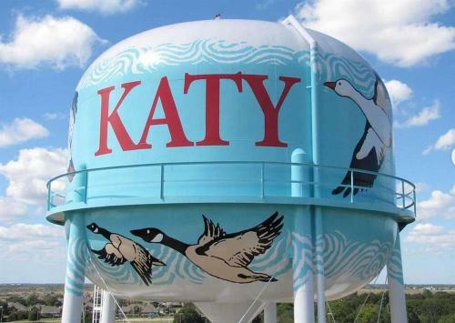 Apartamento 2 Cozy Seperated Guest Suites Close To Katy Mills