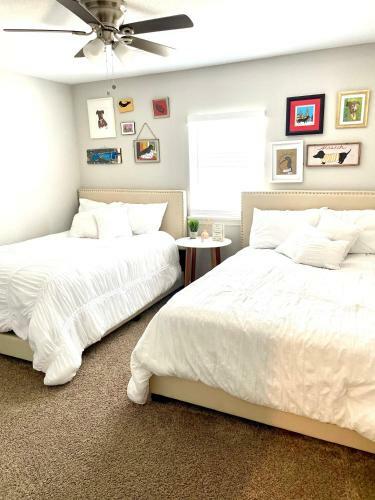 4 Bedroom House Great For Groups!