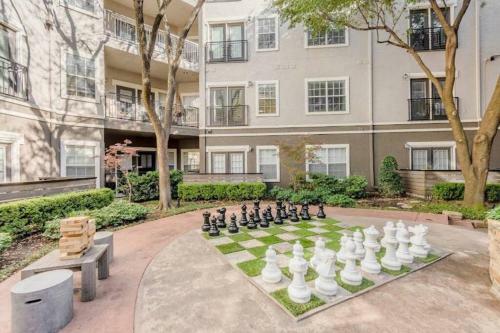 Beautiful Urban Apartment Near Downtown Dallas