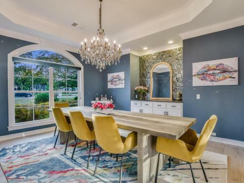 The Above Bliss Estate Austin