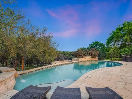 The Above Bliss Estate Austin