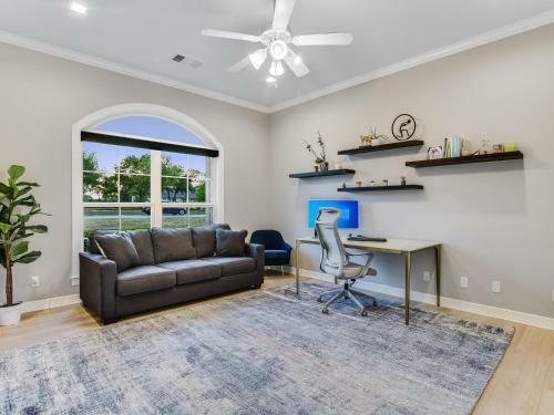 The Above Bliss Estate Austin