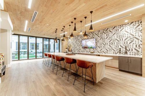 Apartamento Vivant - 1br - Modern Chic King Suite Close To Downtown