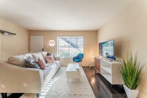 Apartamento Vivant - 2br - Comfy King Beds Suite Close To Downtown