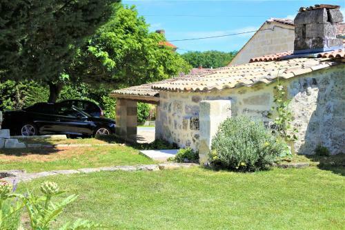 Bed & Breakfast Au Do'mayne Des Bouilles