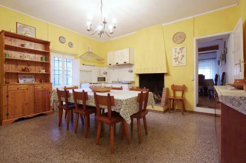 Agroturismo Fattoria Di Camporomano