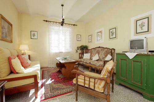 Agroturismo Fattoria Di Camporomano