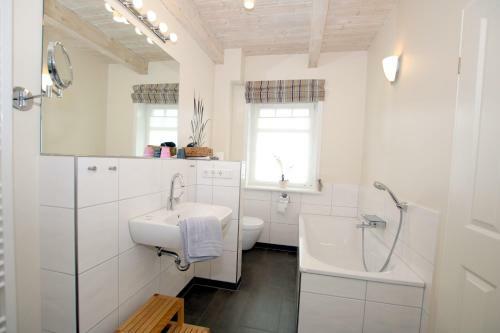 Susanne-fischer Weg 47, Haus Sturmm�we