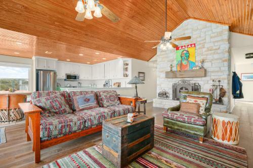 Jbarj Lake Lodge