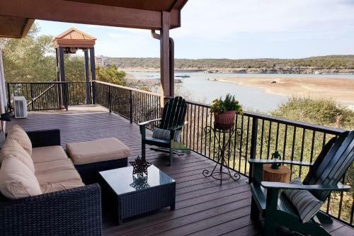 Jbarj Lake Lodge