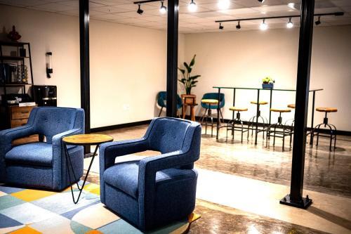 Apartamento Unique & Historic Loft- 2bd 2bth Sleeps 6