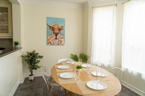 River Oaks, Elegant & Bright, Family Oriented, Spacious